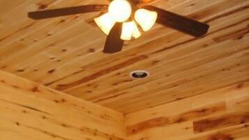 Standard Cabin, 2 Bedrooms | Room amenity