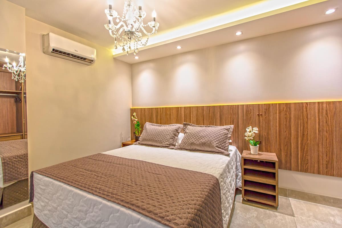 Minibar, desk, laptop workspace, blackout curtains