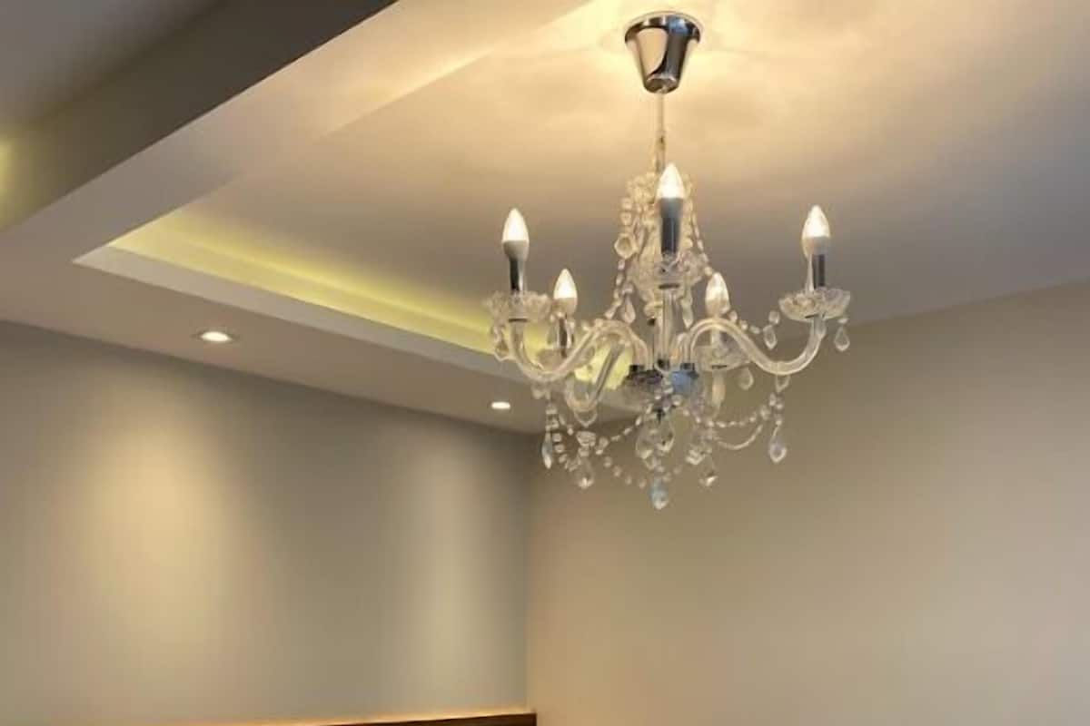 Quarto casal luxo, vista para a cidade | Frigobar, escrivaninha, espaço de trabalho para notebook