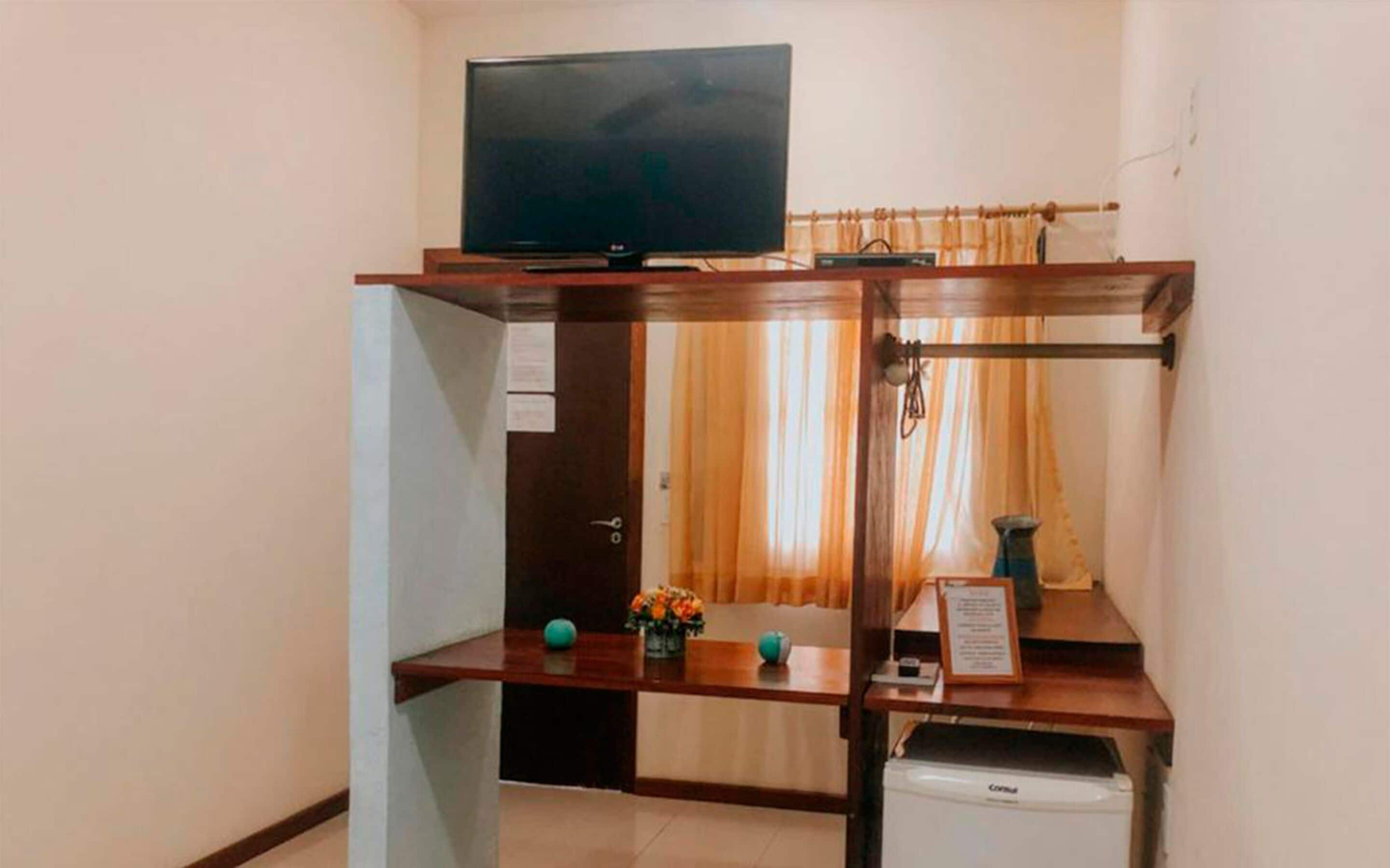 Photo - Pousada Larissa - com Gerador de Energia