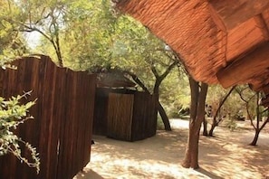 Exterior - Offbeat Safaris (Hoedspruit)