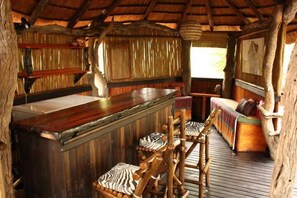 Bar (on property) - Offbeat Safaris (Hoedspruit)