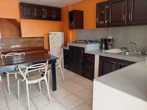 Standard Apartment, Balcony, Tower | Private kitchen