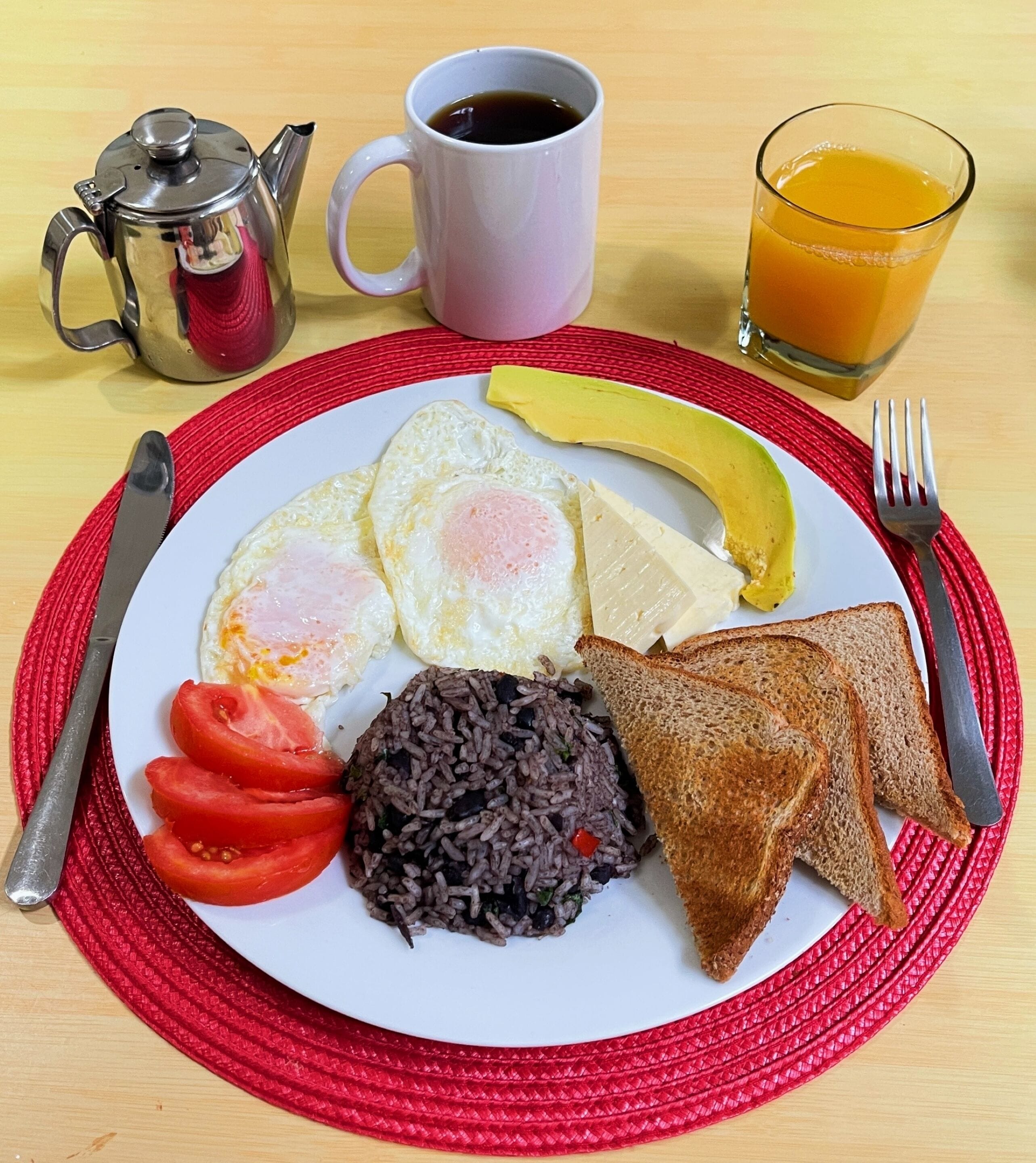 free daily cooked-to-order breakfast