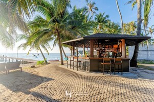 Beach bar