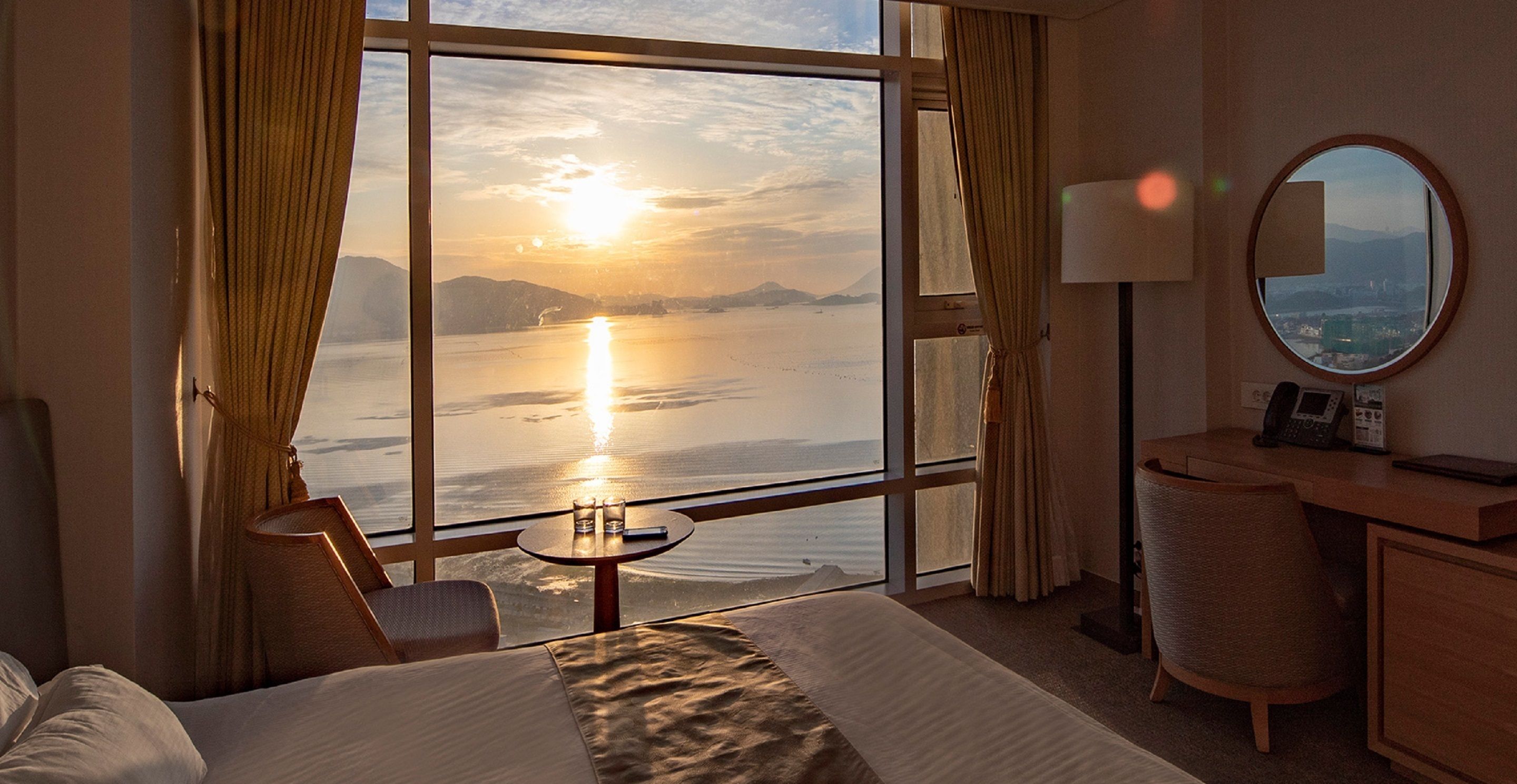 twin room, ocean view (max 2 people) | desk, blackout curtains, iron/ironing board, free wifi