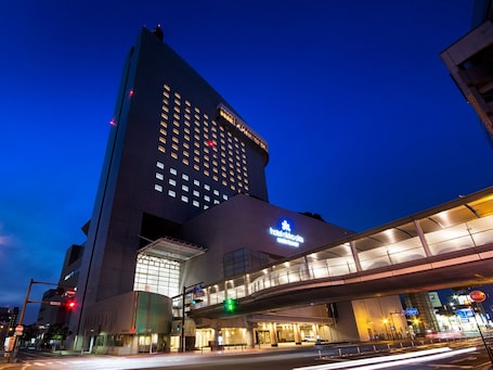 Exterior. Hotel Nikko Oita Oasis Tower