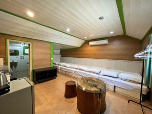 Family Room (ten people) | View from room - Kenting Dajianshan Wilderness Bungalow (Hengchun)