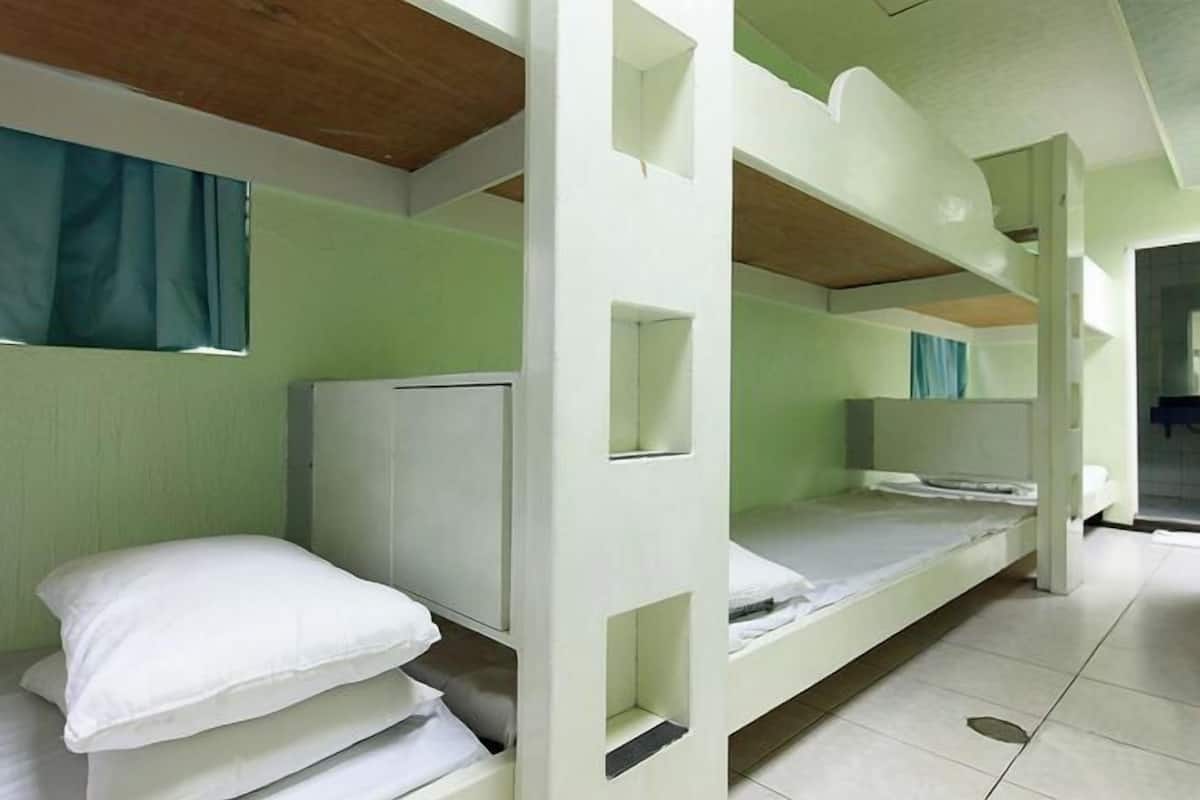 Desk, rollaway beds, free WiFi, bed sheets