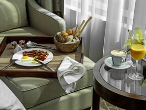 Tägliches Frühstücksbuffet gegen Gebühr