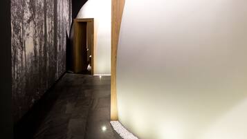 Phòng tắm hơi, phòng xông hơi, trị liệu toàn thân, thủy liệu pháp