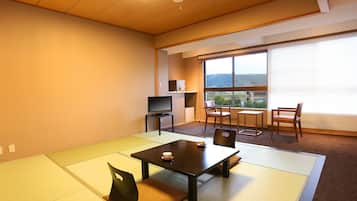 Habitación tradicional, para no fumadores (Japanese Style, Balcony) | Caja de seguridad en la habitación, wifi gratis y ropa de cama