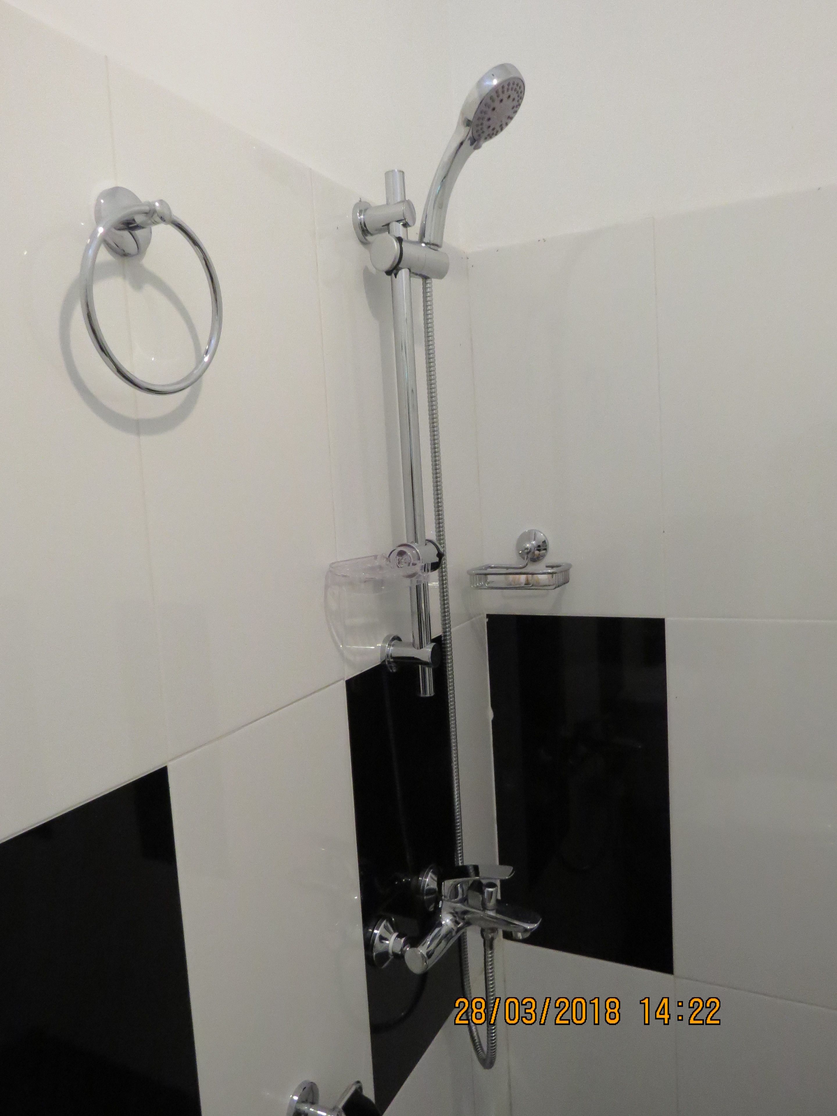 Shower, towels