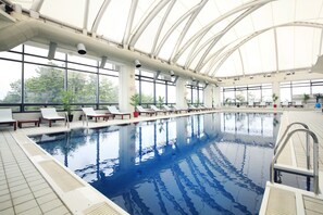 Piscine couverte