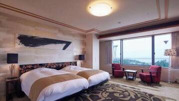 Zimmersafe, kostenloses WLAN, Bettwäsche