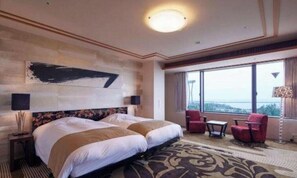 In-room safe, free WiFi, bed sheets - Centurion Hotel Resort&Spa Technoport Fukui (Sakai)