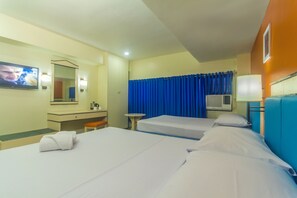 Executive Room | In-room safe, rollaway beds, free WiFi, bed sheets