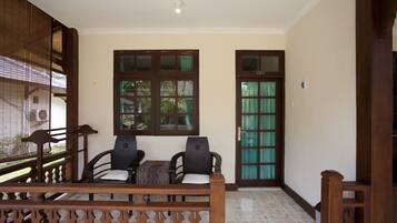 Kamar Standar | Teras/patio