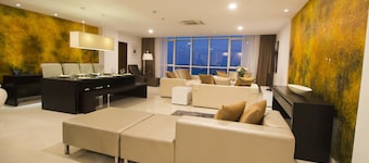 Platinum One Suites