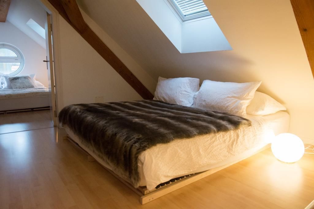 city apartment, city view | minibar, laptop workspace, iron/ironing board, free wifi