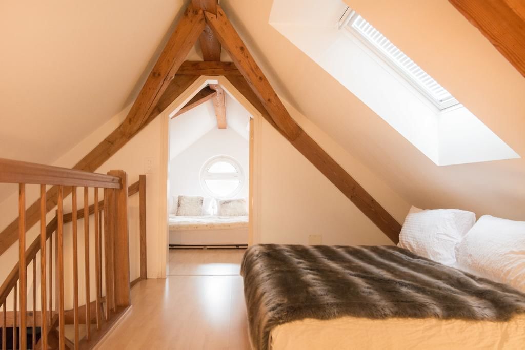 city apartment, city view | minibar, laptop workspace, iron/ironing board, free wifi