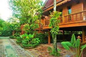 Property grounds - Ruenthai Boutique (Sa Khu)