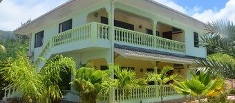 Green Palm Self Catering and Chalets