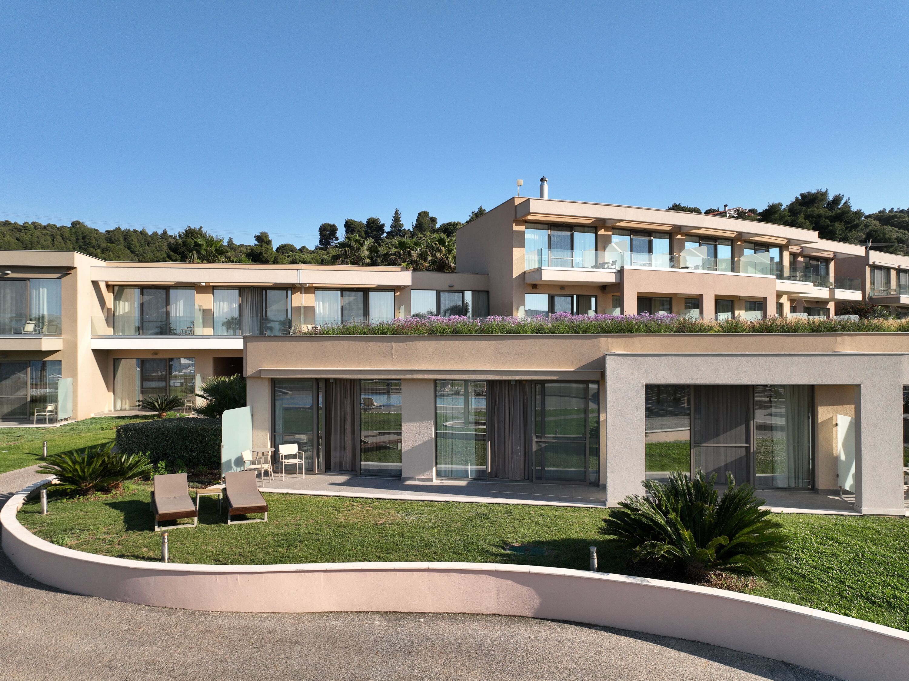 suite pool front ground floor | view from room