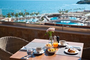 Desayuno buffet incluido todos los días