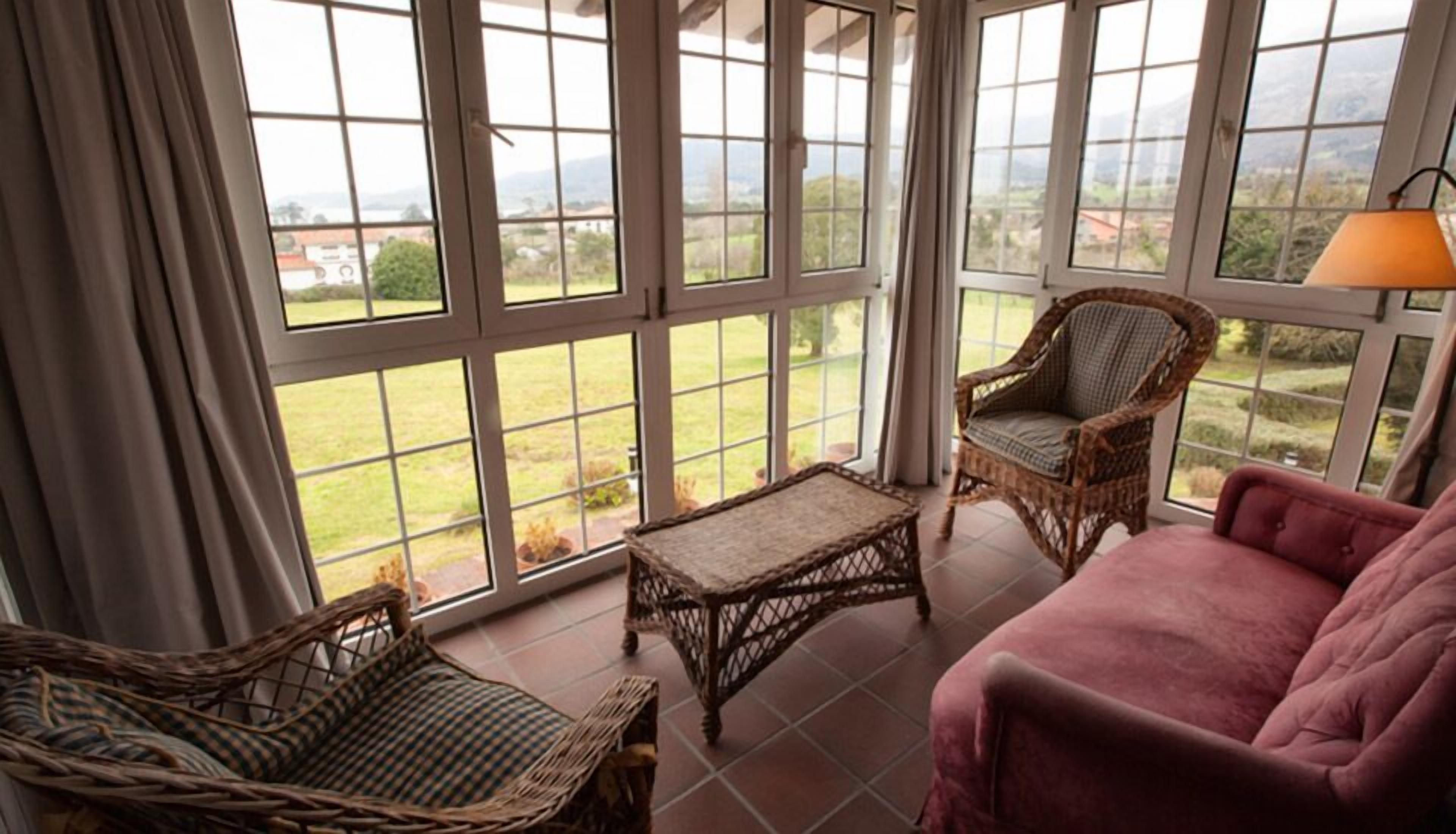 special double  room | living area | flat-screen tv