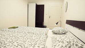 Caja fuerte, wifi gratis, ropa de cama