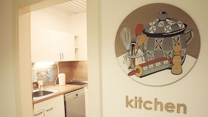 Shared kitchen - Hostel Folks (Bratislava)