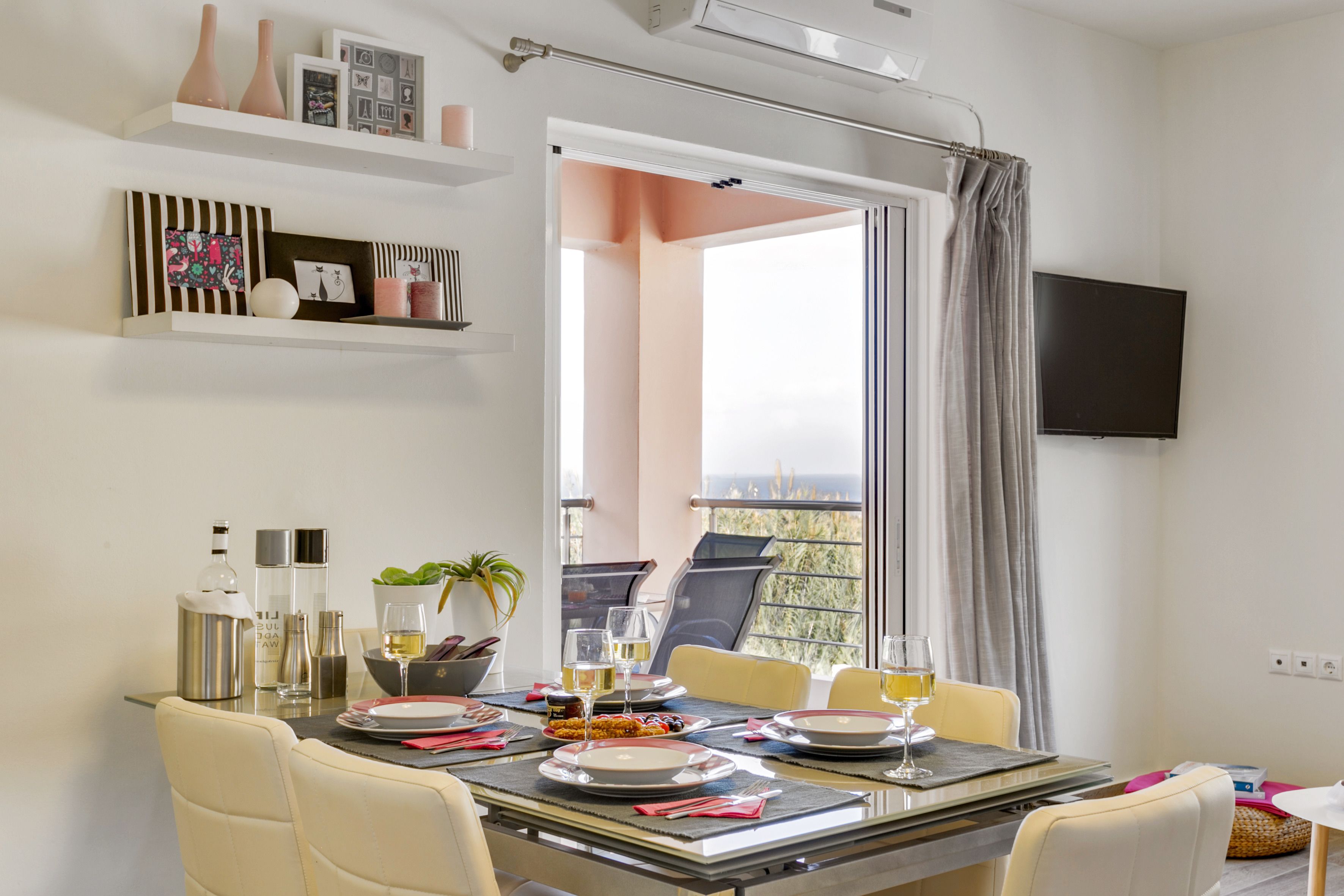 Villa, 3 Bedrooms, Private Pool (Mimis) | In-room dining