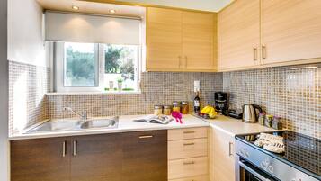 Villa, 3 Bedrooms, Private Pool (Mimis) | Private kitchen | Full-sized fridge, microwave, stovetop, dishwasher