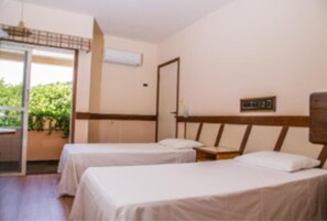 1 habitación, minibar, caja de seguridad en la habitación y escritorio