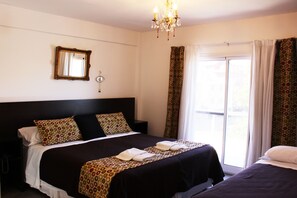In-room safe, free WiFi, bed sheets