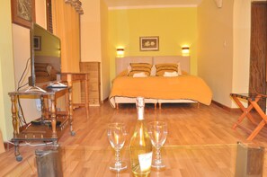 Babybetten, Zustellbetten, kostenloses WLAN