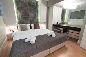 Maisonette with private Hot Tub | 1 bedroom, Egyptian cotton sheets, premium bedding, pillowtop beds