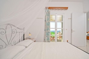 Apartamento, vista para o mar (Zefiros) | Quartos à prova de som, ferros/tábuas de passar roupa, berços grátis