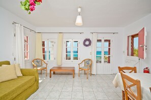 House, 1 Bedroom, Sea View
