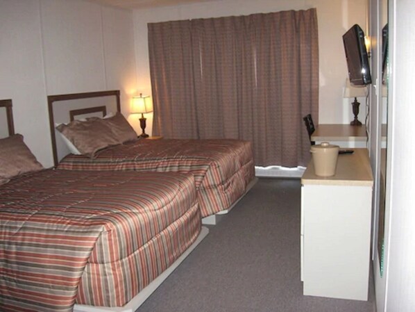 Standard Room, 2 Double Beds | Iron/ironing board, free WiFi