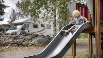 Children’s play area – outdoor