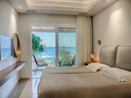 Premium bedding, Select Comfort beds, in-room safe, desk