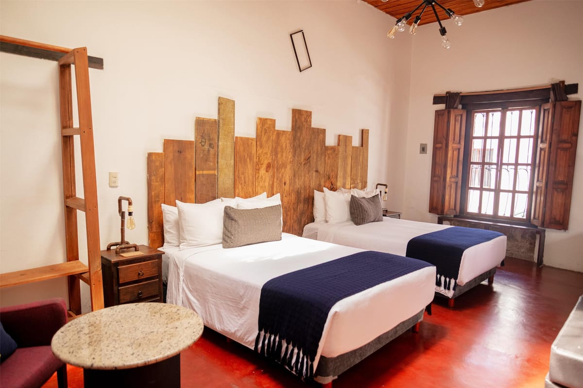 family room | premium bedding, individually decorated, individually furnished