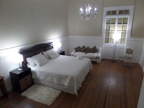 Free cots/infant beds, rollaway beds, free WiFi