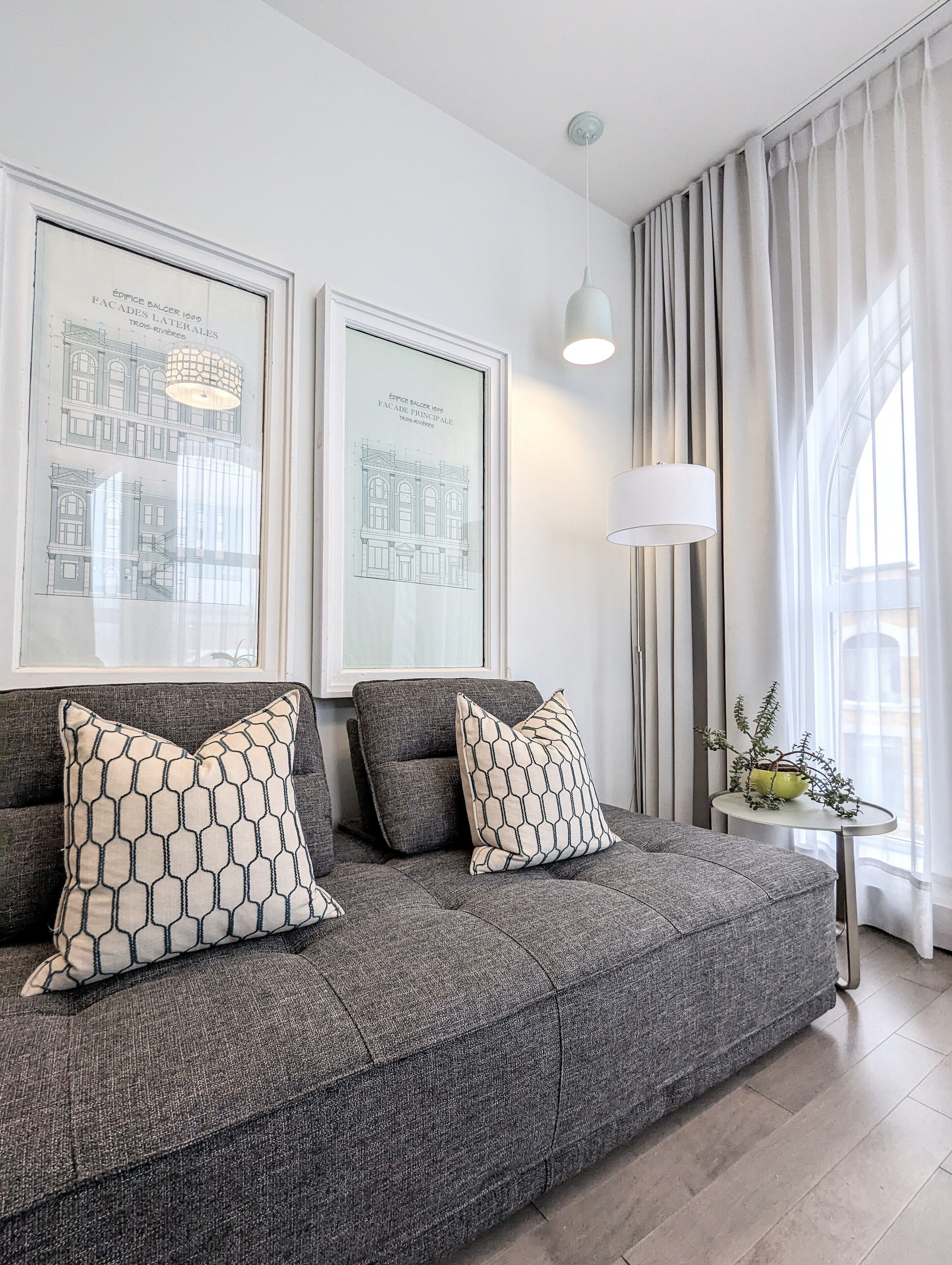 Suite Ville, 1 grand lit et 1 canapé-lit, coin cuisine, en angle | Coin séjour