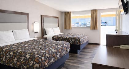 American Inn & Suites