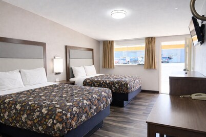 American Inn & Suites