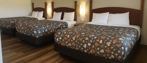Premium bedding, desk, rollaway beds, free WiFi