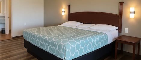 Standard Room, 1 King Bed, Non Smoking